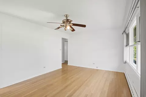 309 E Parallel St, Palatine, IL 60067 photo 6