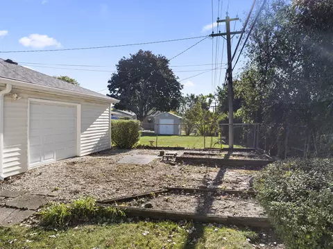 309 E Parallel St, Palatine, IL 60067 photo 34