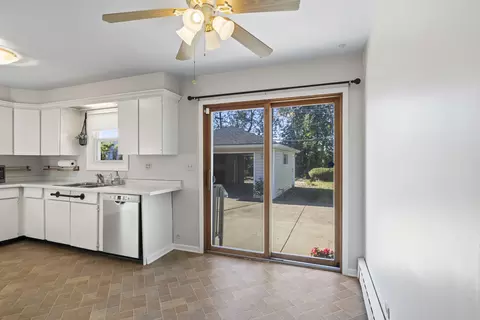 309 E Parallel St, Palatine, IL 60067 photo 12