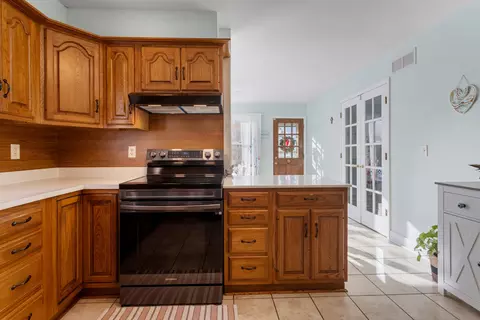 1009 W Springfield Ave, Champaign, IL 61821 photo 18