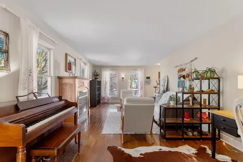1009 W Springfield Ave, Champaign, IL 61821 photo 7