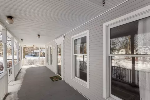 1009 W Springfield Ave, Champaign, IL 61821 photo 3