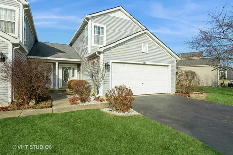 651 Wedgewood Cir, Lake In The Hills, IL 60156