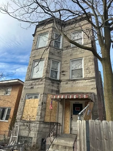 6006 S Racine Ave, Chicago, IL 60638
