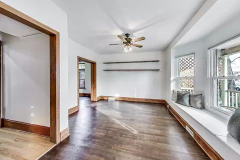 4818 W Warner Ave, Chicago, IL 60641 photo 6
