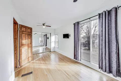 4818 W Warner Ave, Chicago, IL 60641 photo 19