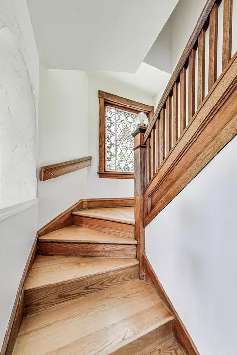 4818 W Warner Ave, Chicago, IL 60641 photo 4