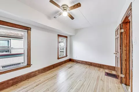 4818 W Warner Ave, Chicago, IL 60641 photo 21