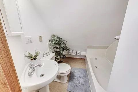 4818 W Warner Ave, Chicago, IL 60641 photo 29