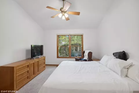 Bedroom - 1129 Amber Dr, Lemont, IL 60439 photo 1 of 2