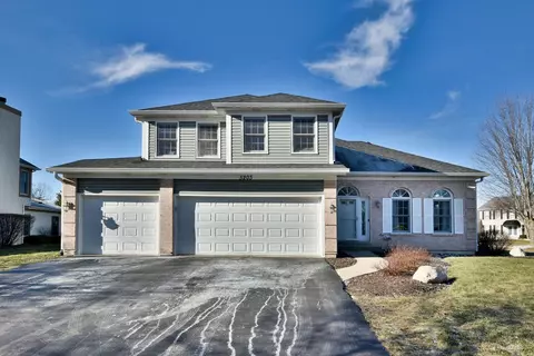 5203 Thatcher Dr, Naperville, IL 60564