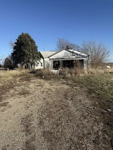 25668 Us Rte 34, Princeton, IL 61356