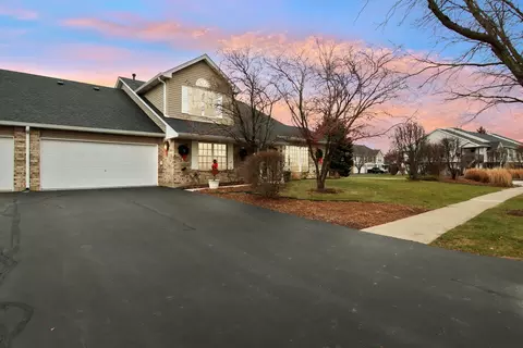 13903 Hunt Club Ln, Plainfield, IL 60544