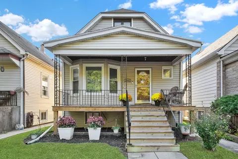 2942 N Oak Park Ave, Chicago, IL 60634