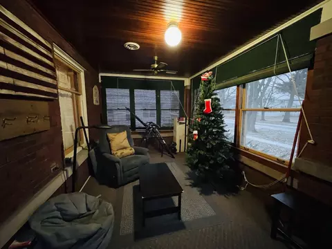 Exterior - 117 W Delaware St, Dwight, IL 60420 photo 3 of 4