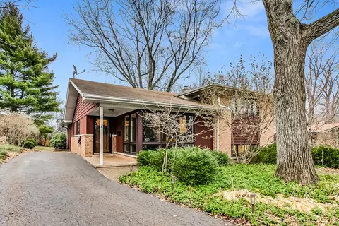 3441 Krenn Ave, Highland Park, IL 60035