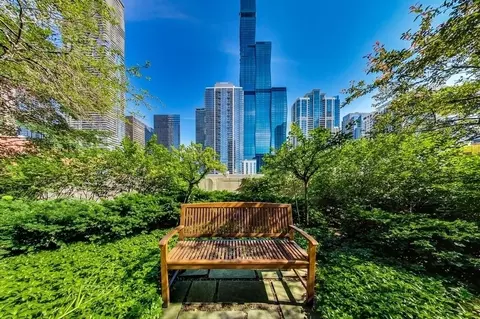 Exterior - 360 E Randolph St #2805-2806, Chicago, IL 60601 photo 7 of 7