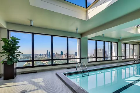 Exterior - 360 E Randolph St #2805-2806, Chicago, IL 60601 photo 3 of 7