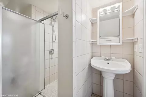 3817 N Kilpatrick Ave, Chicago, IL 60641 photo 14