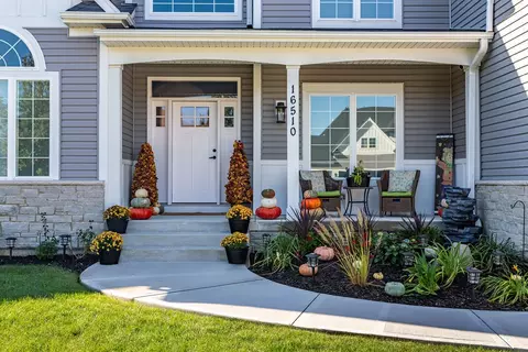 16510 S Mueller Cir, Plainfield, IL 60586 photo 3