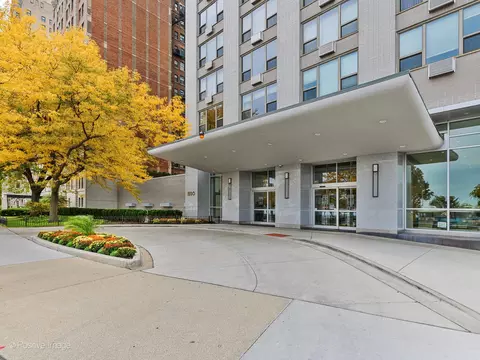1550 N Lake Shore Dr #14F, Chicago, IL 60610