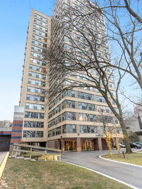2970 N Lake Shore Dr #14F, Chicago, IL 60657