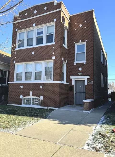 6023 S Fairfield Ave, Chicago, IL 60629