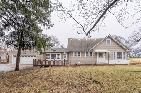 853 N Prater Ave, Melrose Park, IL 60164