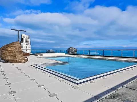 Exterior - 363 E Wacker Dr #2003, Chicago, IL 60601 photo 1 of 1