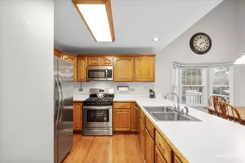 2262 Brookside Ln, Aurora, IL 60502 photo 7