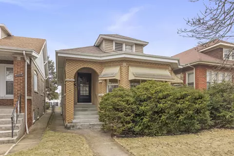 4242 N Marmora Ave, Chicago, IL 60634