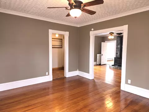 Living - 1134 Ruby St, Belvidere, IL 61008 photo 1 of 5