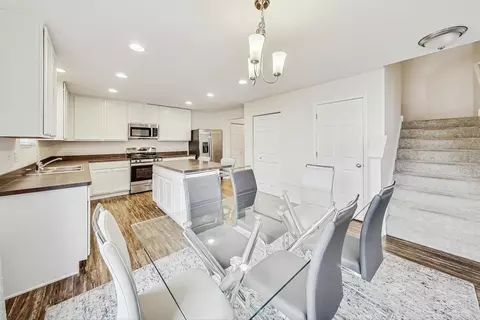 921 Sharp Dr, Plano, IL 60545 photo 10