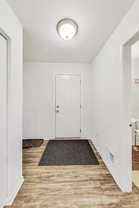 921 Sharp Dr, Plano, IL 60545 photo 19