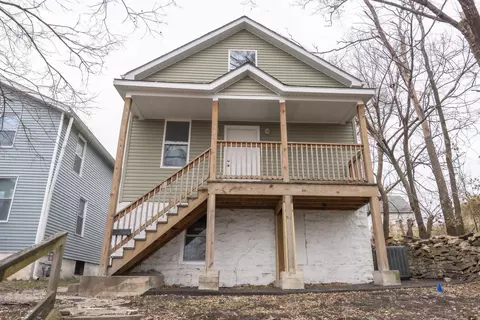 513 N Bluff St, Joliet, IL 60435