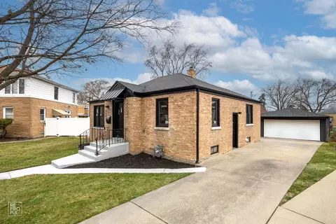 9504 Kimmey Ln, Franklin Park, IL 60131