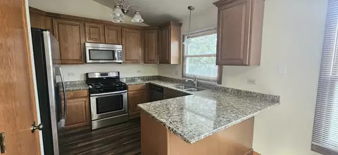 Kitchen - 903 Willowbrook Dr, Wheeling, IL 60090 photo 1 of 2