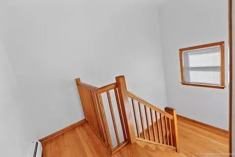 Entry Way - 256 E 148th St, Harvey, IL 60426 photo 2 of 2