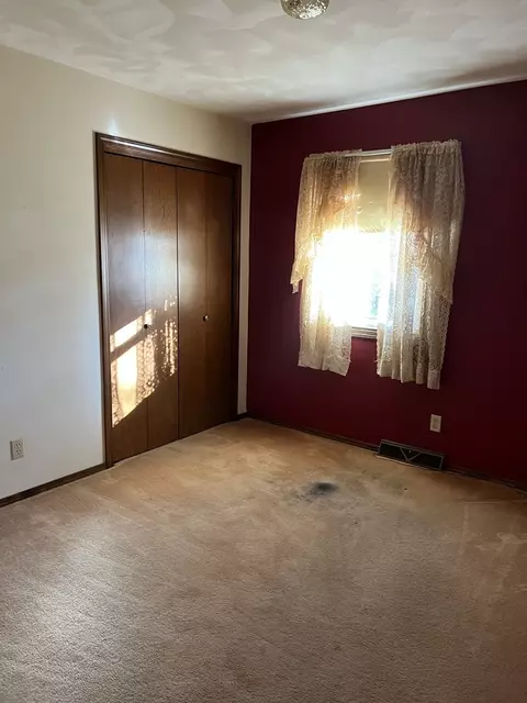 2738 Deer Path Trl, Freeport, IL 61032 photo 19