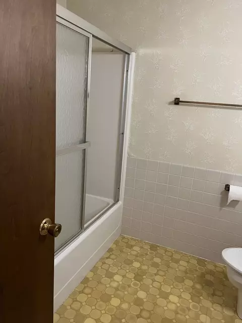 2738 Deer Path Trl, Freeport, IL 61032 photo 18
