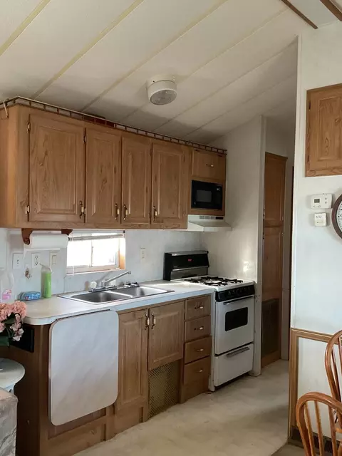253 Misty Rdg, Lakemoor, IL 60051 photo 5