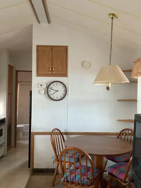 253 Misty Rdg, Lakemoor, IL 60051 photo 6
