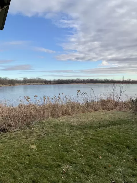 253 Misty Rdg, Lakemoor, IL 60051 photo 13