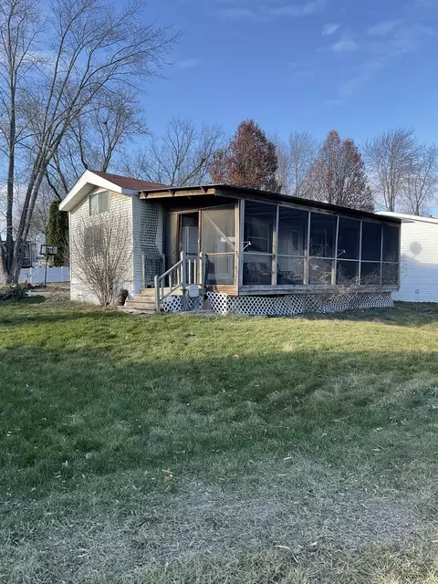 253 Misty Rdg, Lakemoor, IL 60051 photo 16