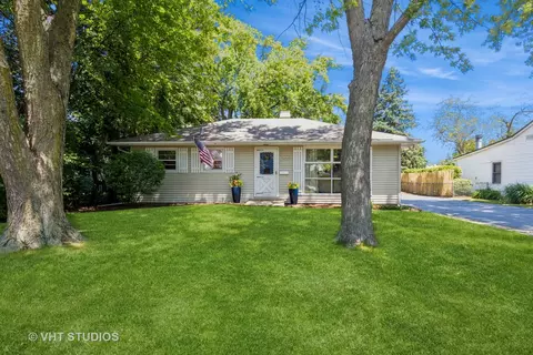 500 Brook Dr, Crystal Lake, IL 60014