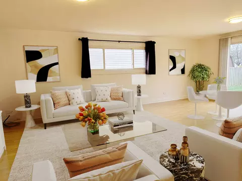 Living - 332 Lawn Ln, Des Plaines, IL 60016 photo 2 of 12
