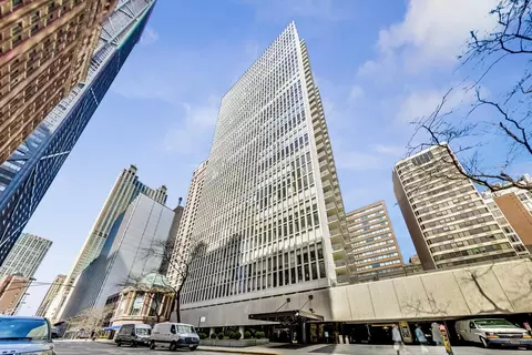 200 E Delaware Pl #24D, Chicago, IL 60611