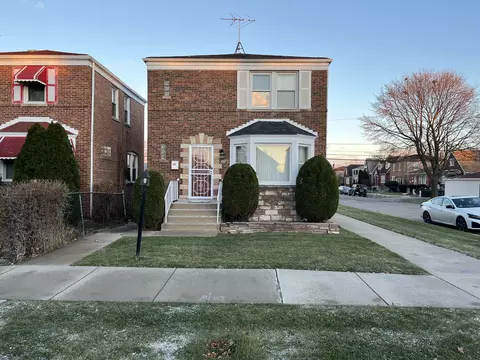 10025 S Saint Lawrence Ave, Chicago, IL 60628