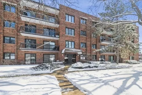 9201 Drake Ave #102, Evanston, IL 60203