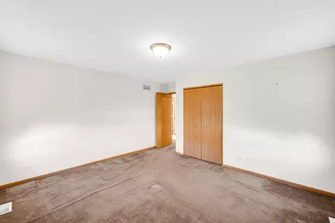 Bedroom - 14949 Albany Ave, Markham, IL 60428 photo 4 of 5